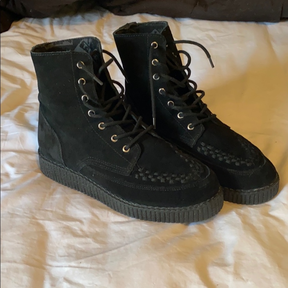 Black TUK Creeper Boots